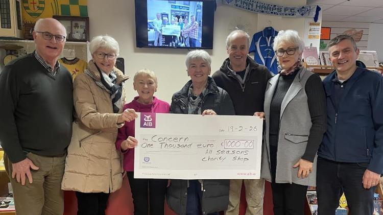 Twin Towns Concern Support Group receives &euro;1,000 from All-Seasons Charity Shop