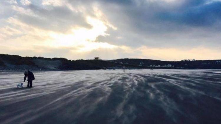 A largely dry and bright start in Donegal today, Monday, with some sunny spells