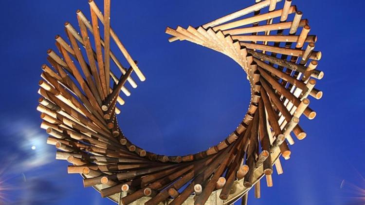 Letterkenny's Polestar Roundabout to glow for Down syndrome and autism awareness