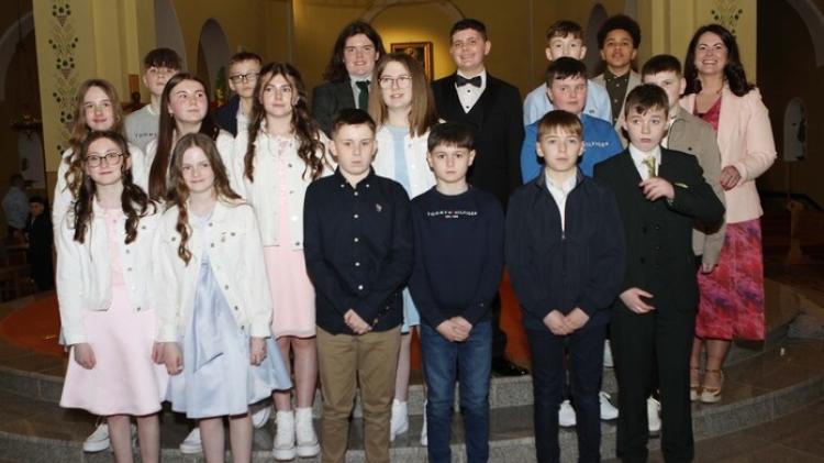 In pictures: Children from schools in Carndonagh parish make their confirmations