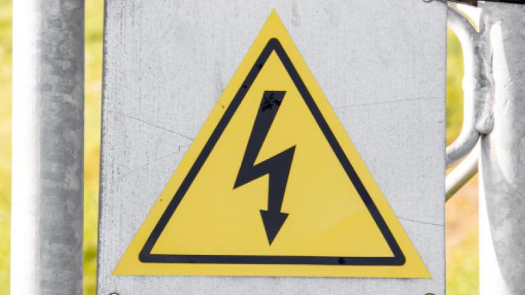 Major power outage in Buncrana town, with reports of fallen electrical wires
