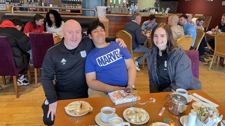 In pictures: Smiling faces as inclusive charity coffee morning held in Letterkenny