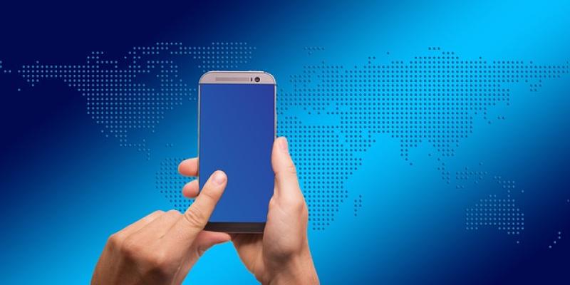 Donegal councillor concerned about roaming charges