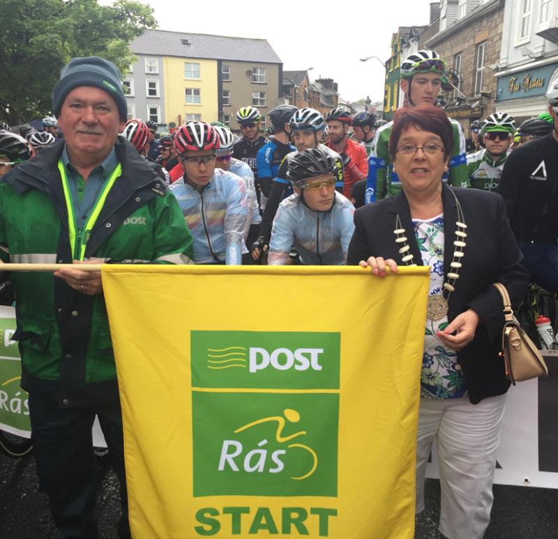 Big crowd turn out to give cyclists a Donegal send-off