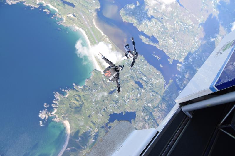 No Barriers Foundation raises in excess of €25,000 in Donegal parachute jump