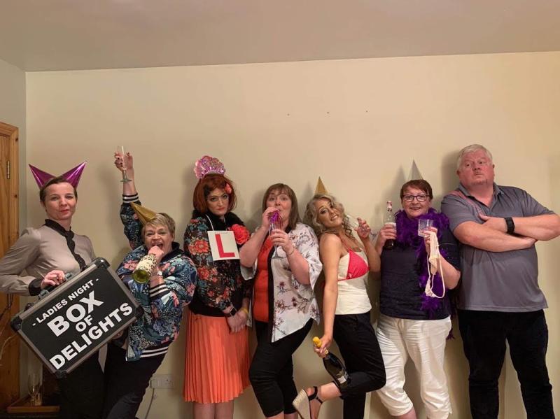 Six crazy women - one crazy night - here come the girls again