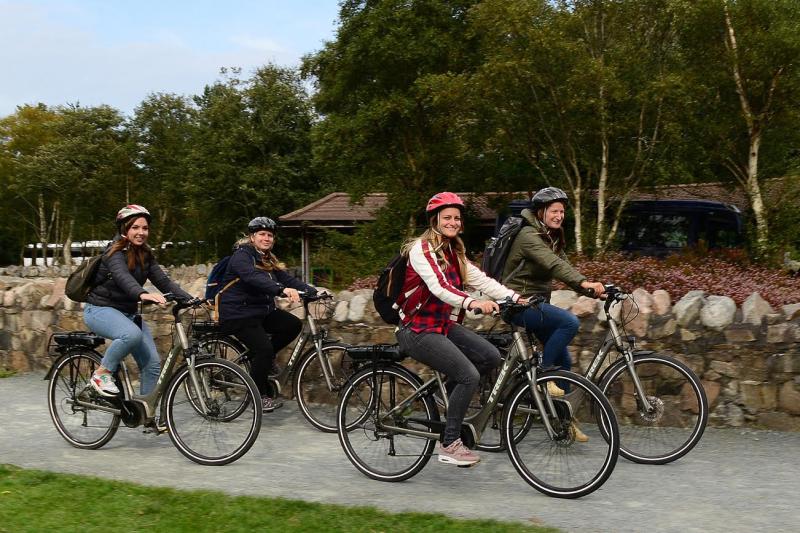 French travel influencers explore the ‘great outdoors’ in Donegal