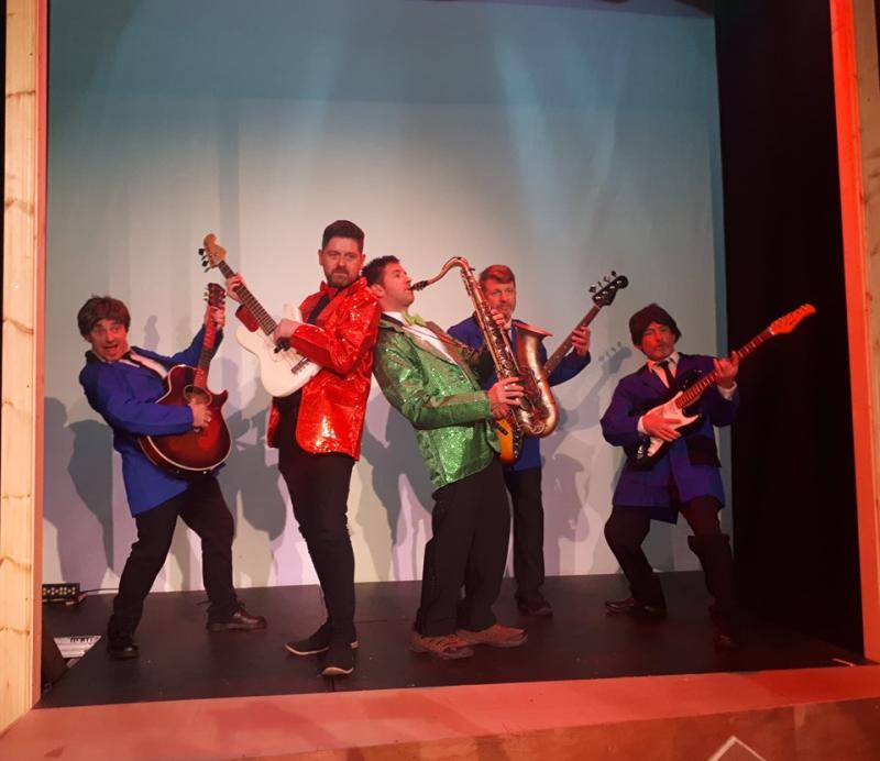 Memories from the old Butt Hall  return to  Ballybofey