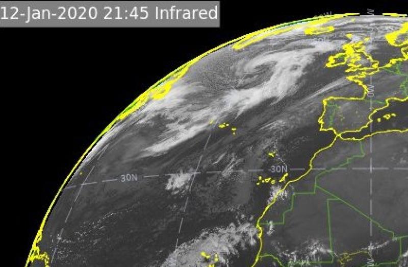 WATCH | Met Éireann tweets satellite footage showing big scale Storm Brendan