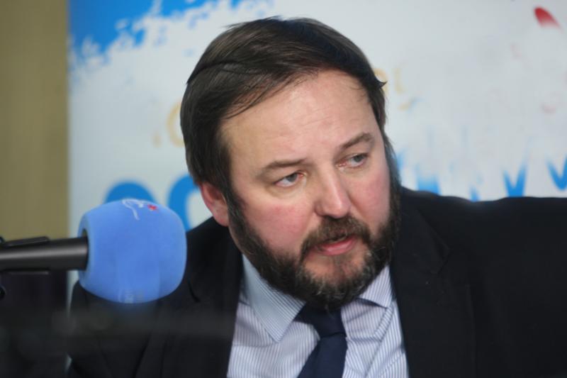'Anybody who says now that we shouldn't be in government, they are an absolute disgrace'- Padraig MacLochlainn