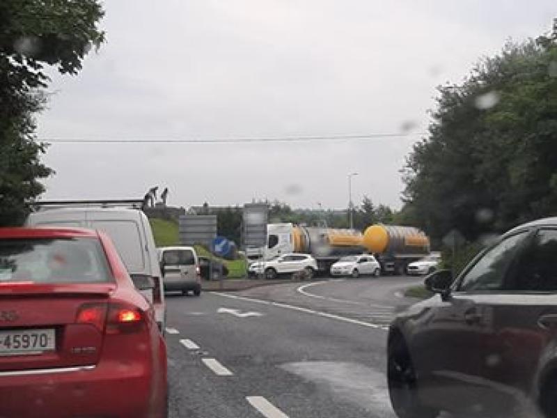 Fuel offer over - Donegal traffic chaos continuing