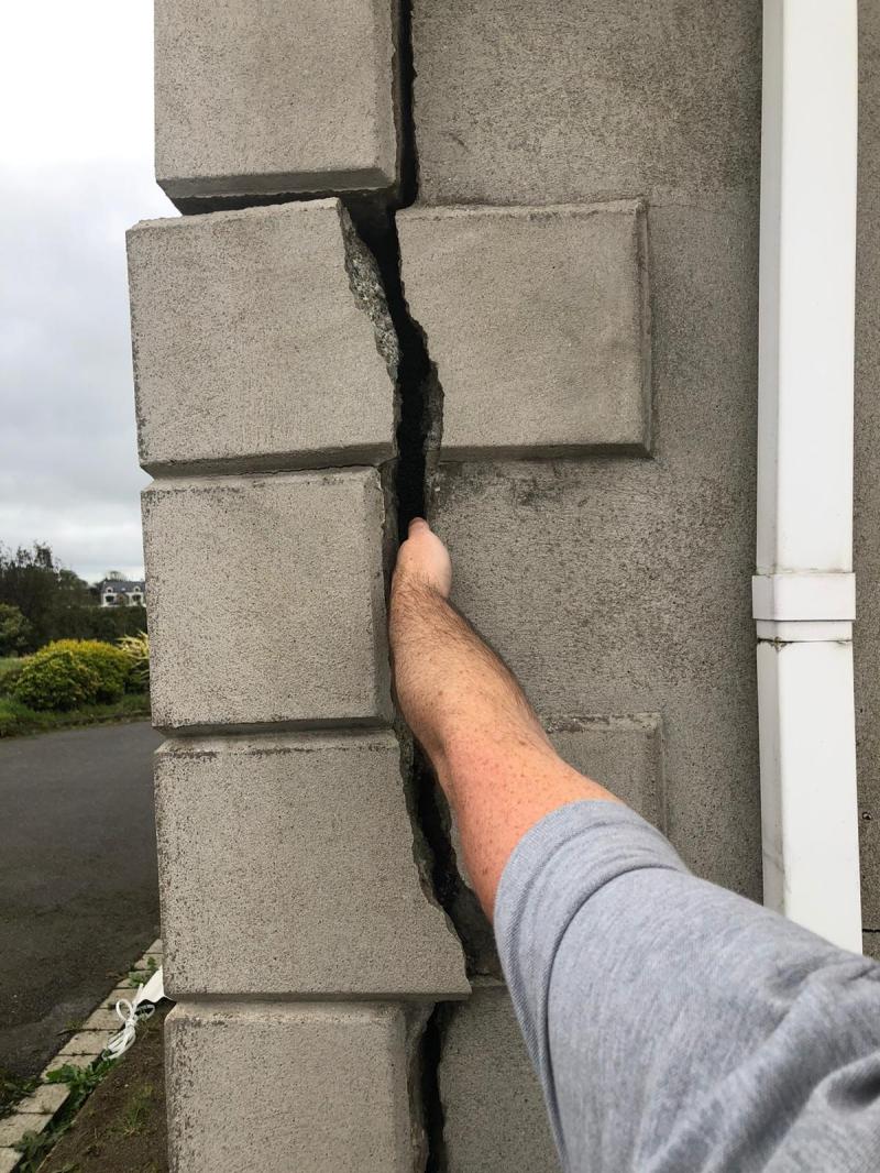 Fears of suspected mica in Dungloe housing estate