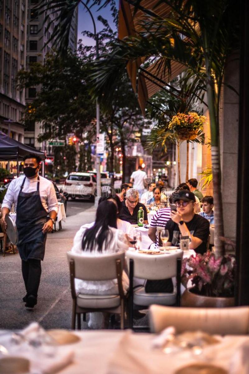 NATIONAL: No medical or public health reason to keep restaurants  and cafes restricted if Hotels reopen