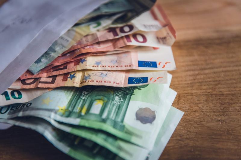 €10m fund to help voluntary groups with costs will make 'a big difference' - Humphreys