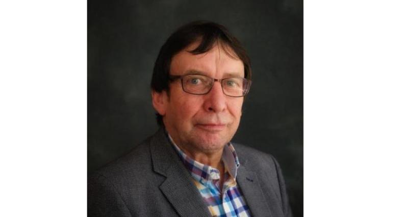 Councillor seeking urgent meeting with HSE over day centre closures