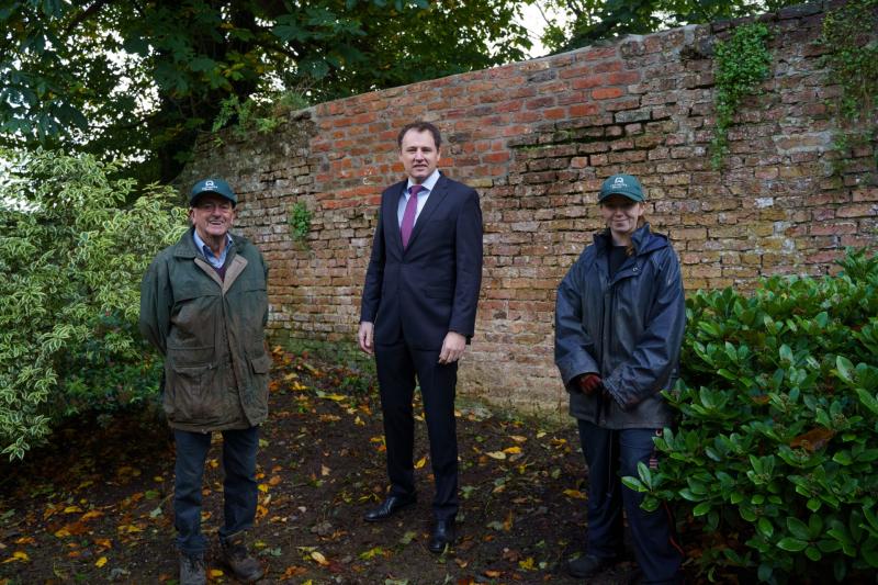 Dunmore House gardners Andy Donnell and Trudy O'Donnell with Minister Charlie McConalogue