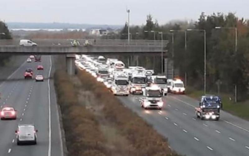 Significant motorway delays as truckers protest over rising fuel prices 