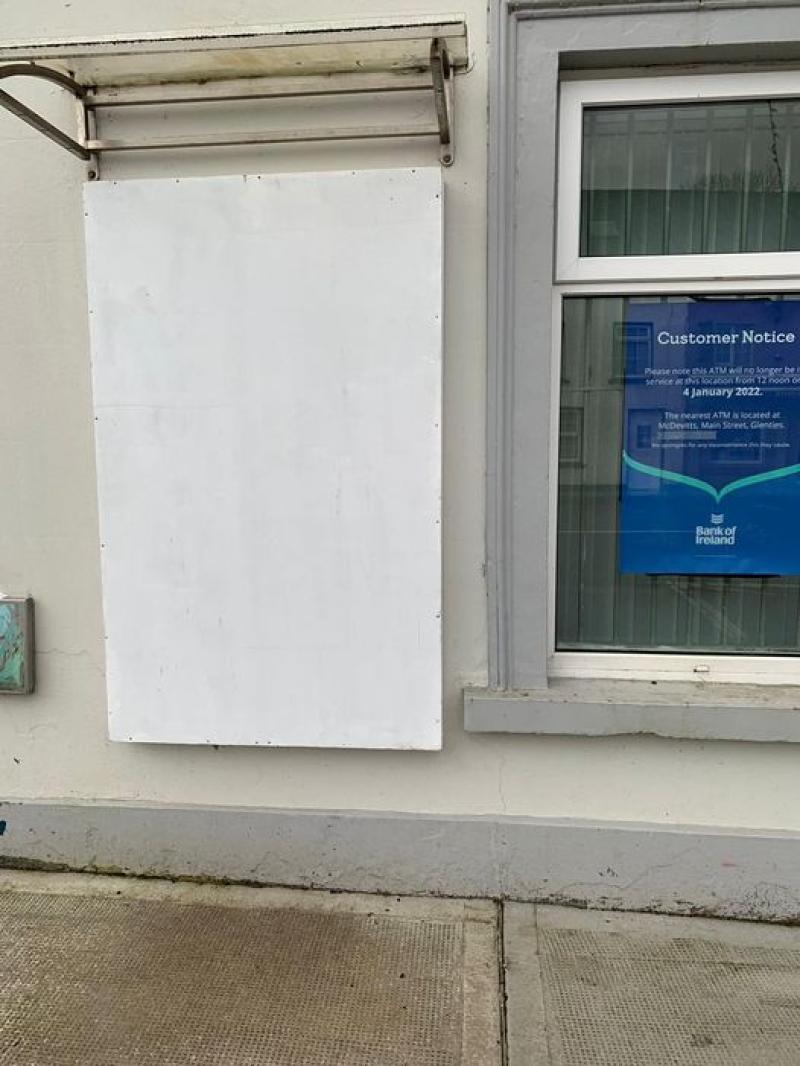 Locals hit out after closure of ATM at closed Donegal bank