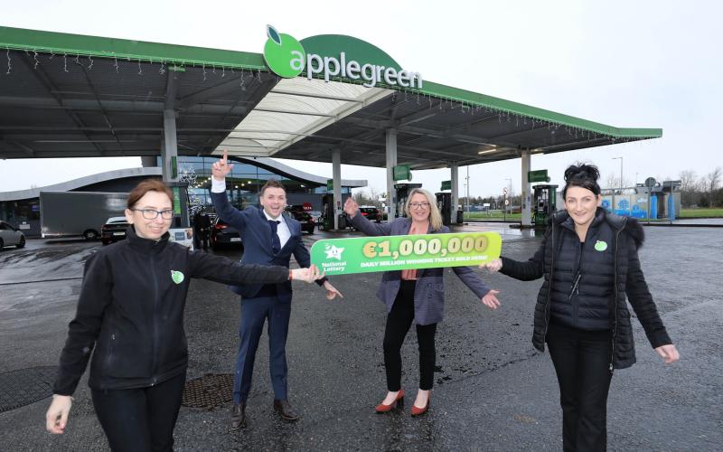 Kildare Applegreen customer becomes first lotto millionaire of 2022