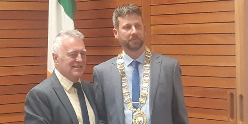 New Letterkenny mayor pays emotional tribute to late brother Manus Kelly