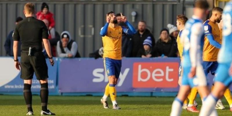 Stephen McLaughlin nets stoppage time equaliser for Mansfield Town