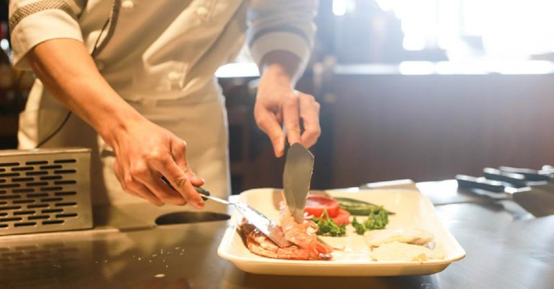 Chef food restaurant PIXABAY