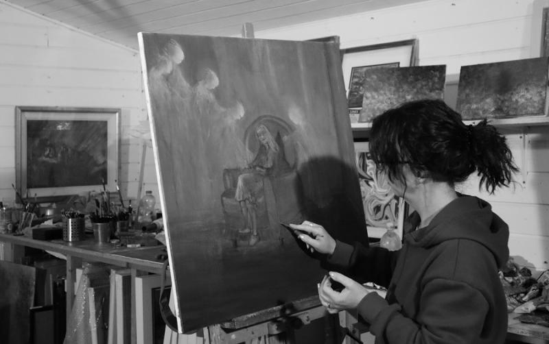 Ballyshannon exhibition of artist's work reflects caring for her mother through Alzheimer's