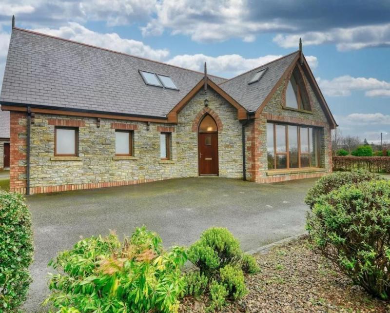 Have a look inside this beautiful Donegal Town property 