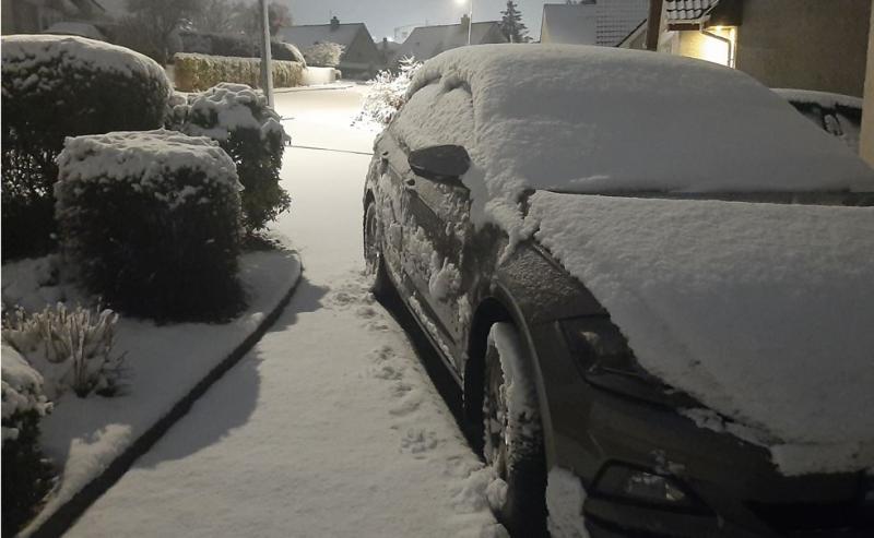 Storm Eunice brings snow across Donegal
