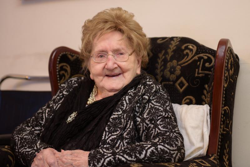 Dungloe lady celebrates her 98th birthday with family 