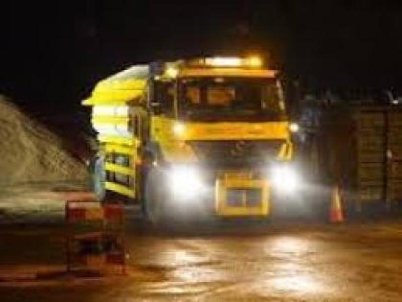 Donegal roads being gritted this morning