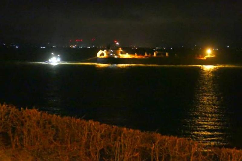 The Pluto arriving in Lough Foyle with  oil from Russia