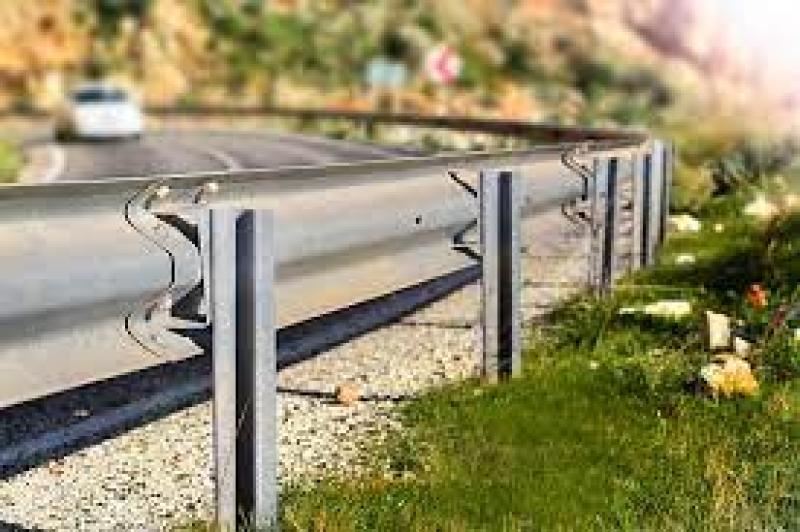 Rotten crash barriers spark plea for funding