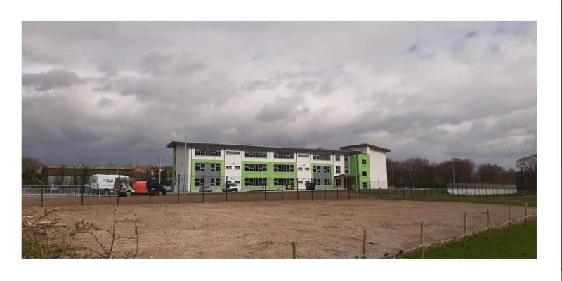 Footpath issues at new €8m Stranorlar school