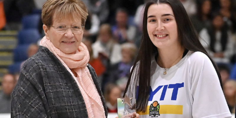 Basketball ace Shannon Cunningham wins All-Star award