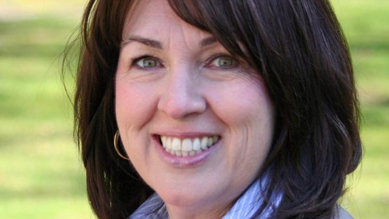 U.S. Ambassador to visit Donegal, the place where her grandfather was born