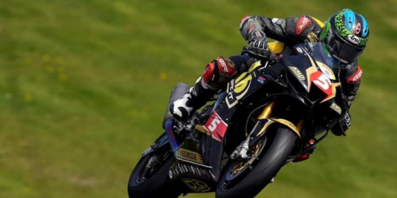 Maiden victory for Richard Kerr at Donington