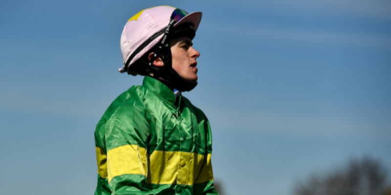 McAteer sees off Blackmore to win at the Curragh