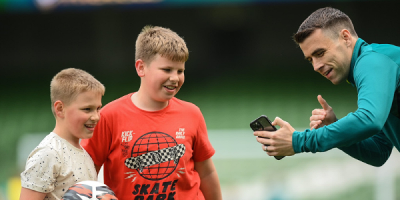 Classy Seamus Coleman gives Ukrainian children a day to remember