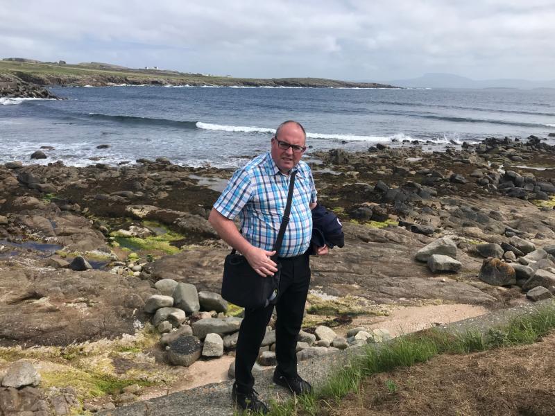 Report finds that Tory sea wall poses high risk to visitors and children 