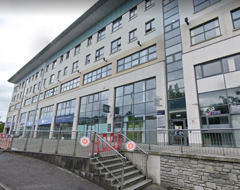 Staff and patients evacuated from Letterkenny medical practice due to