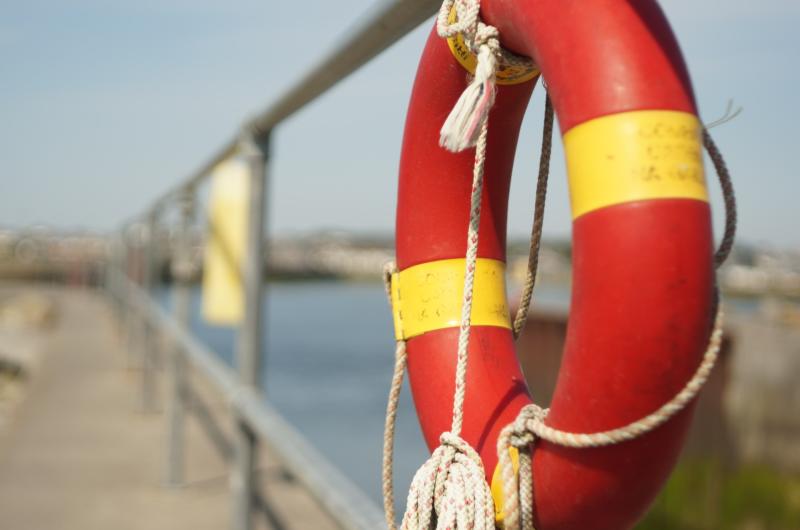 Water safety advice issued as hot weather blankets country