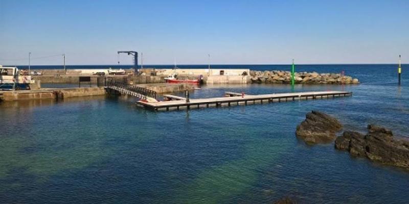 Investigation underway after body of swimmer found close to Donegal pier