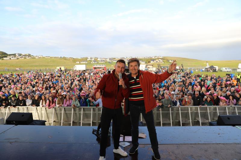 Nathan Carter concert rounds off a wonderful week in Downings 