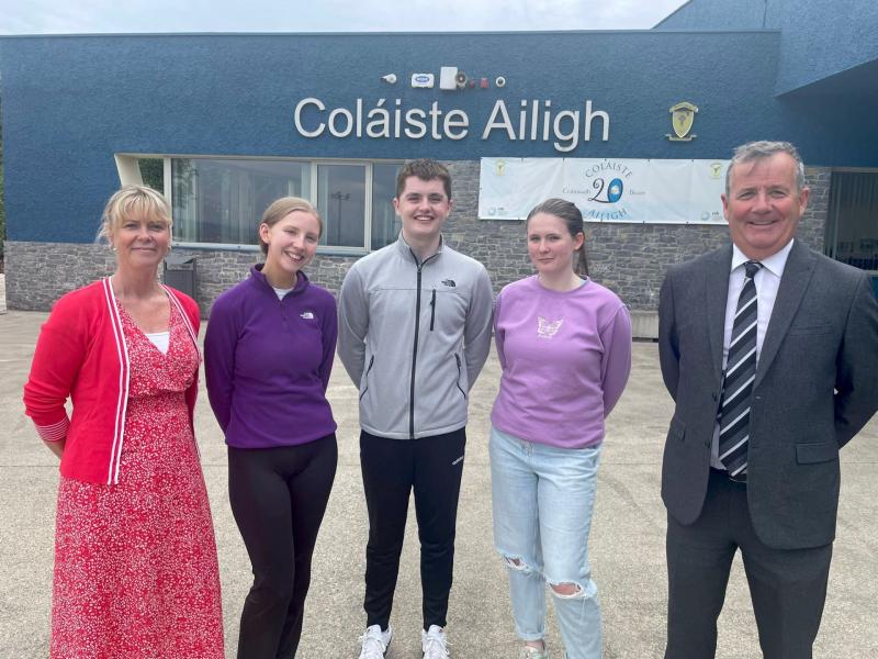 Three students get maximum Leaving Certificate points at Coláiste Ailigh 
