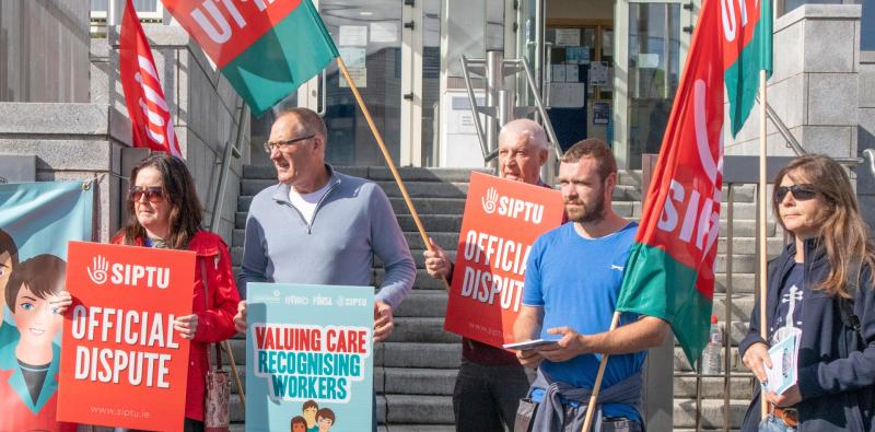 'They can't take any more' - community workers vow to escalate industrial action