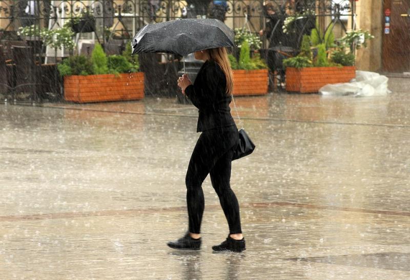 ALERT: Met Eireann issue Status Yellow rain warning for Ireland