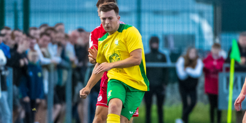 Red mist falls as Tony McNamee double squeezes Bonagee to derby win