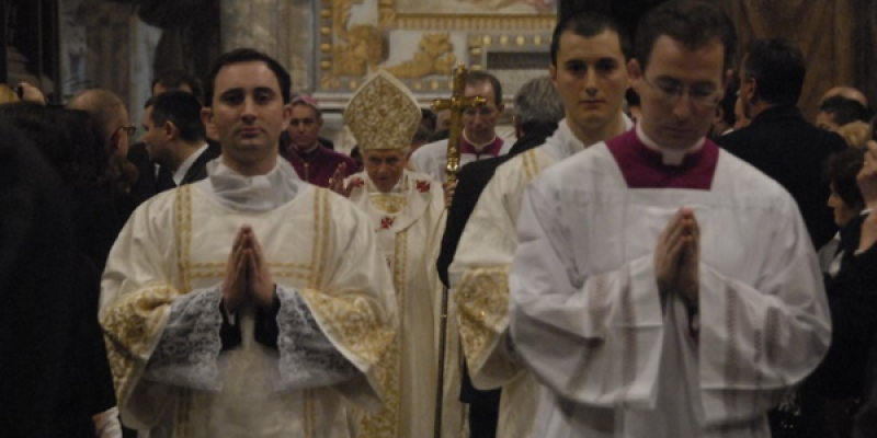 Donegal priest recalls 'kind, courteous' Pope Benedict