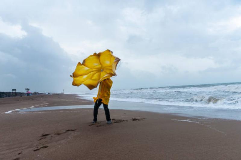 Status Yellow weather warning for wind for Donegal